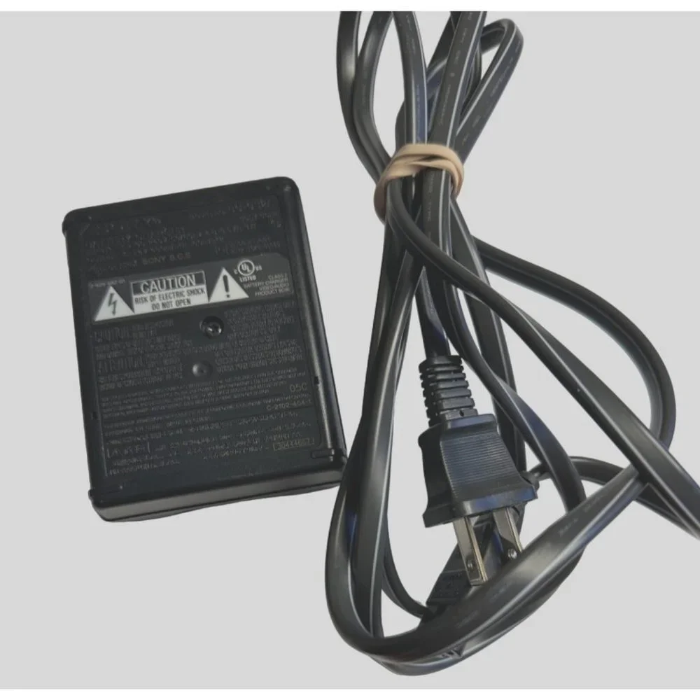 Sony Vintage Ni MH Battery Charger BC-CS2A Sku 2498